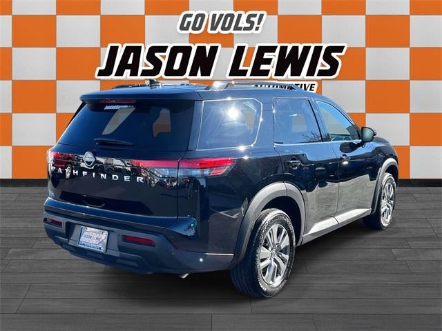 2025 Nissan Pathfinder SV 2WD