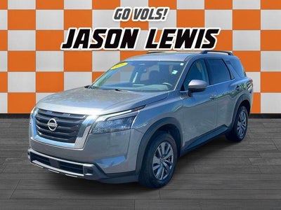 2025 Nissan Pathfinder SV 4WD