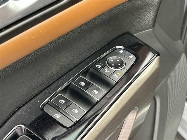 2022 Nissan Pathfinder Platinum 4WD