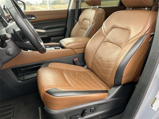 2022 Nissan Pathfinder Platinum 4WD