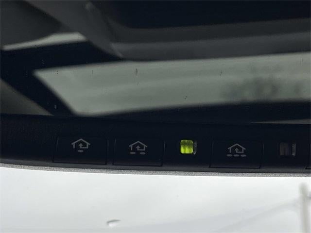 2022 Nissan Pathfinder Platinum 4WD