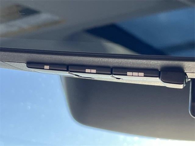 2021 Toyota Highlander Hybrid Platinum AWD (Natl)