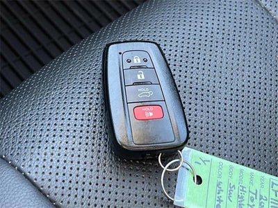 2021 Toyota Highlander Hybrid Platinum AWD (Natl)