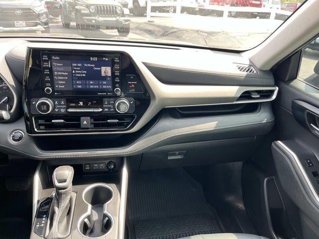 2022 Toyota Highlander XLE FWD (Natl)