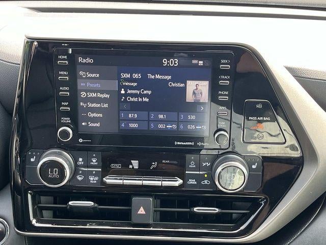2022 Toyota Highlander XLE FWD (Natl)