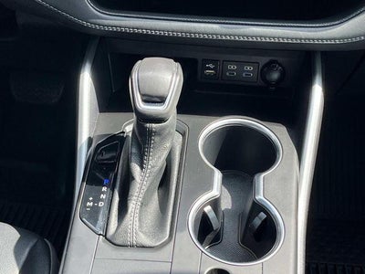 2022 Toyota Highlander XLE FWD (Natl)