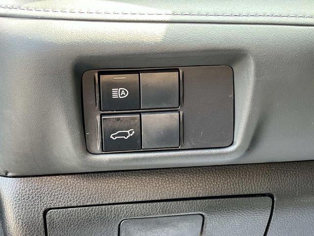 2022 Toyota Highlander XLE FWD (Natl)
