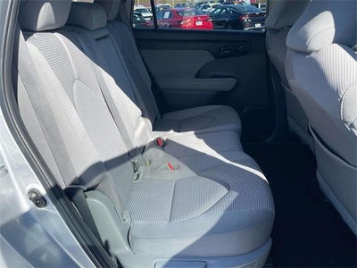 2023 Toyota Highlander L FWD (Natl)