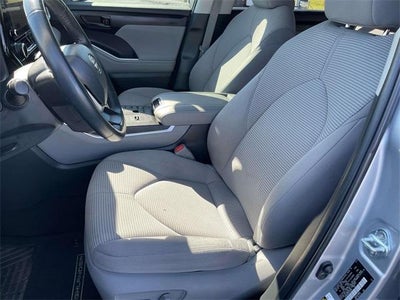 2023 Toyota Highlander L FWD (Natl)