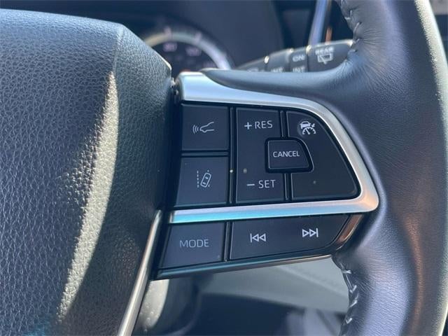 2023 Toyota Highlander L FWD (Natl)