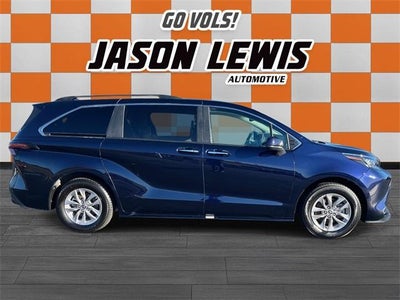 2024 Toyota Sienna XLE FWD 7-Passenger (Natl)
