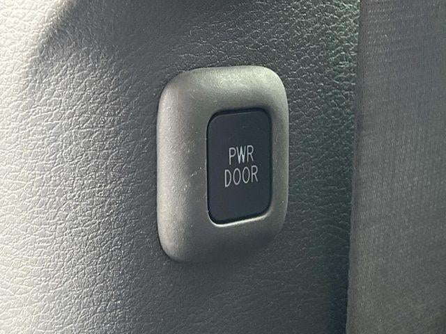 2023 Toyota Sienna XLE FWD 8-Passenger (Natl)