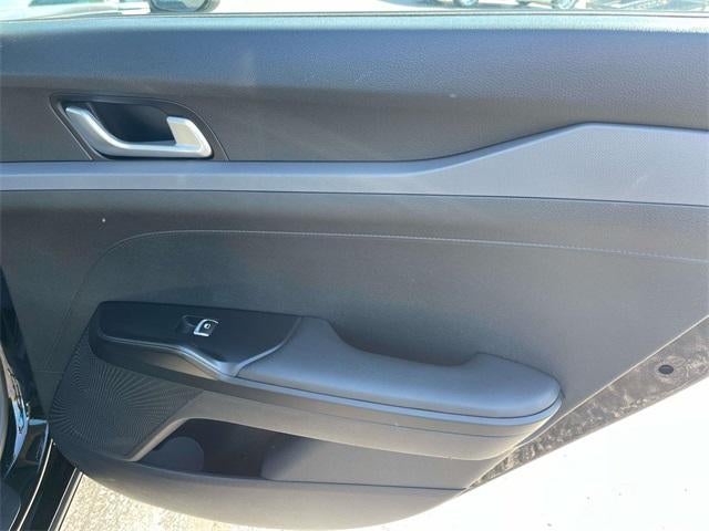 2023 Kia K5 LXS Auto FWD