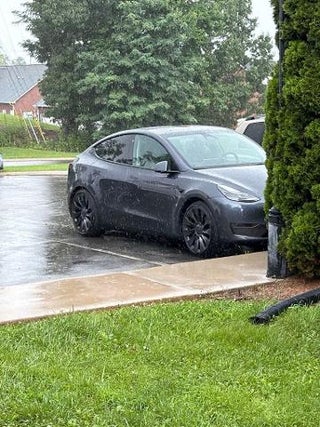 2022 Tesla Model Y Performance AWD