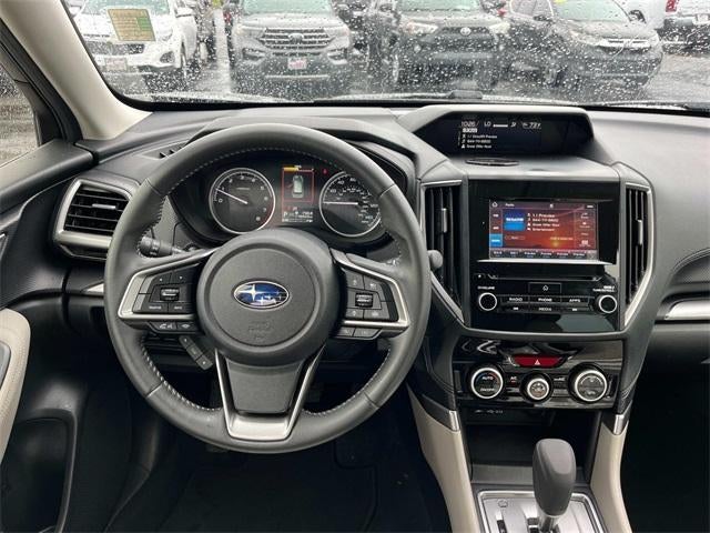 2023 Subaru Forester Premium CVT