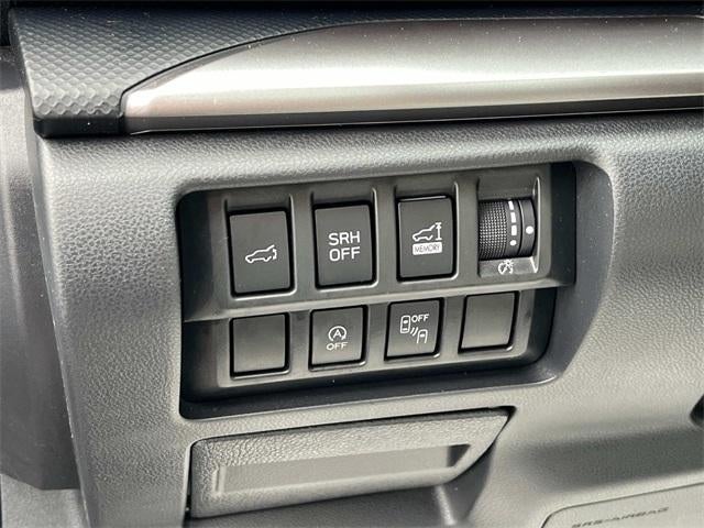 2023 Subaru Forester Premium CVT