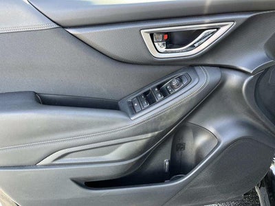 2023 Subaru Forester Premium CVT