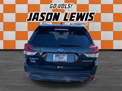 2022 Subaru Forester Limited CVT