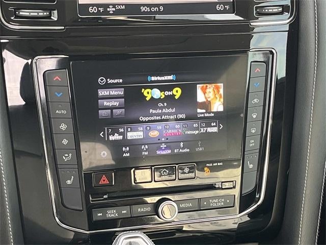 2021 INFINITI QX80 LUXE