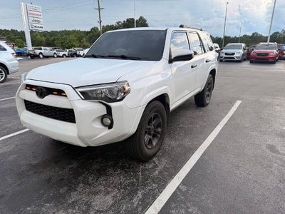 2015 Toyota 4Runner RWD 4dr V6 SR5 (Natl)