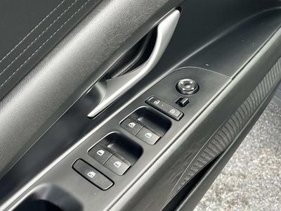 2024 Hyundai ELANTRA SEL IVT