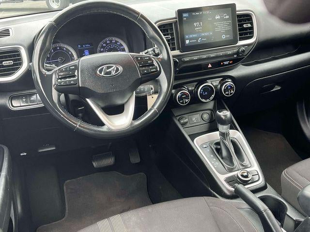 2020 Hyundai VENUE SEL IVT