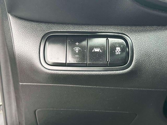 2020 Hyundai VENUE SEL IVT