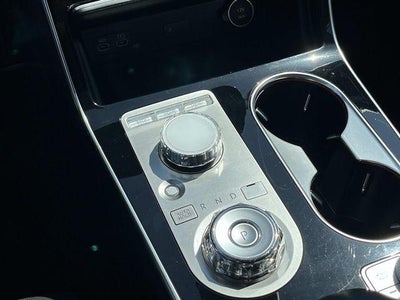 2025 Genesis GV80 2.5T Standard AWD