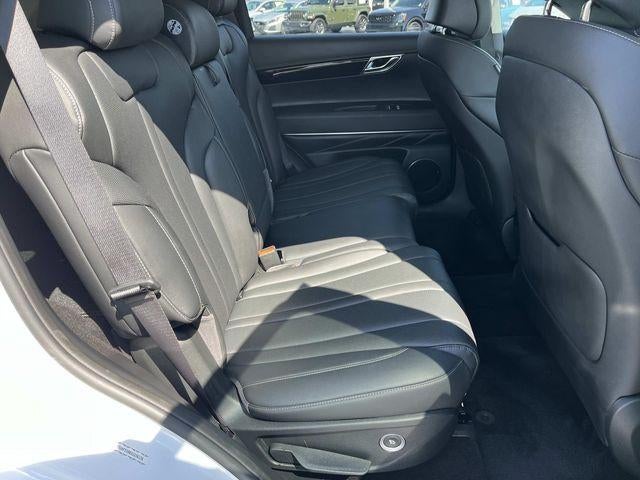 2025 Genesis GV80 2.5T Standard AWD