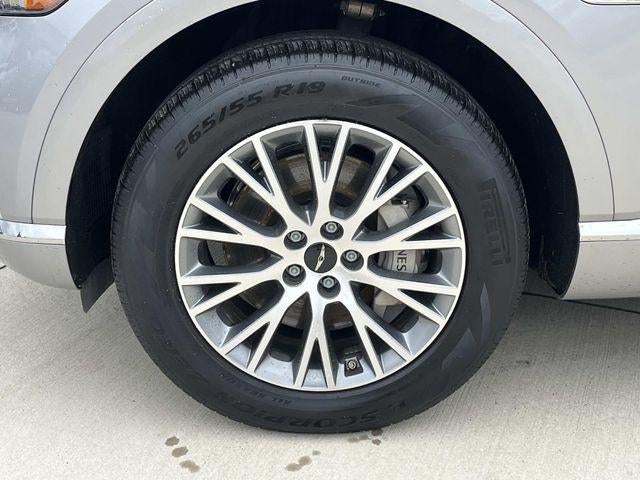 2025 Genesis GV80 2.5T Standard AWD