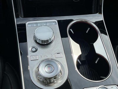 2025 Genesis GV80 2.5T Standard AWD