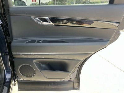 2025 Genesis GV80 2.5T Standard AWD