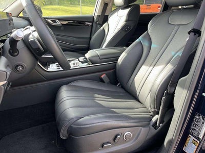 2025 Genesis GV80 2.5T Standard AWD