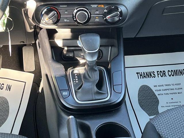 2023 Kia Soul LX IVT