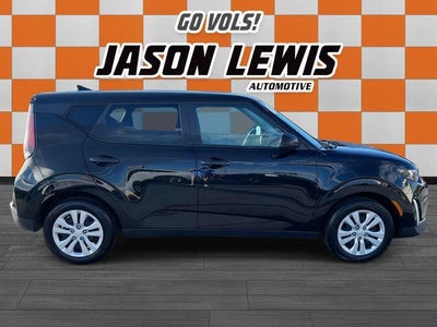 2023 Kia Soul LX IVT