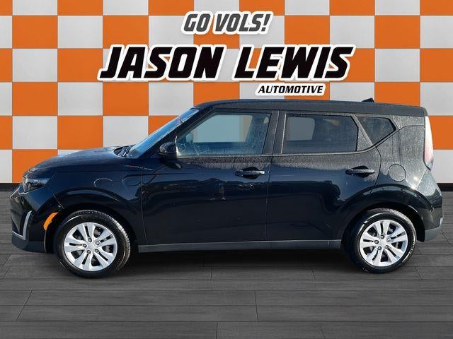 2023 Kia Soul LX IVT