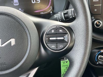 2024 Kia Soul LX IVT