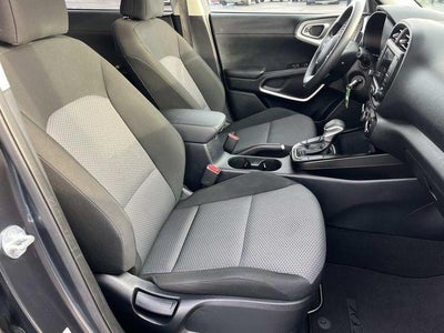 2024 Kia Soul LX IVT