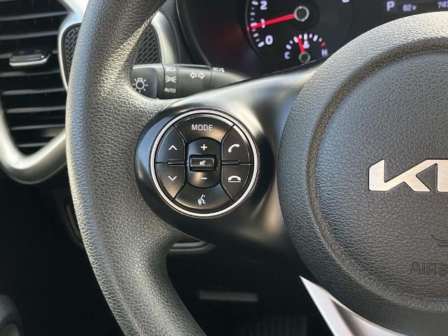 2022 Kia Soul LX IVT