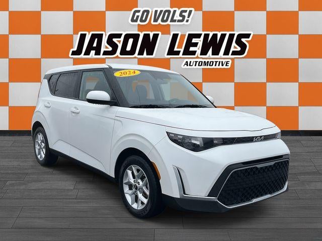 2024 Kia Soul LX IVT