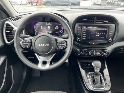 2024 Kia Soul LX IVT