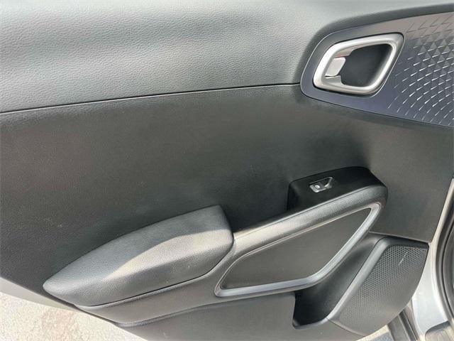 2023 Kia Soul EX IVT
