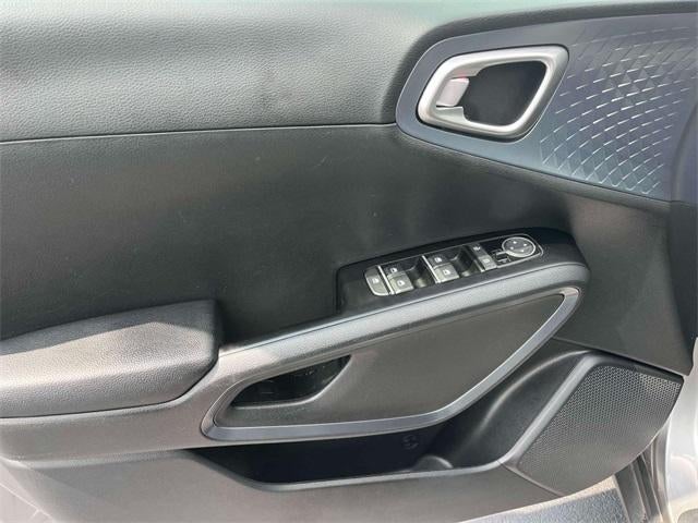 2023 Kia Soul EX IVT
