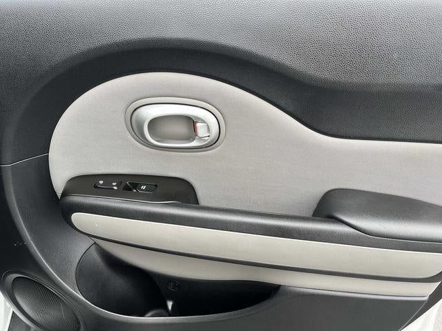 2014 Kia Soul 5dr Wgn Auto Base