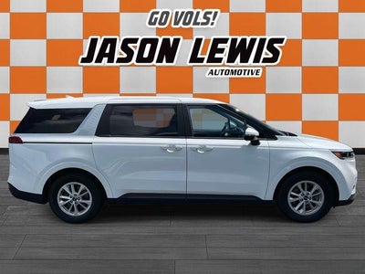 2024 Kia Carnival LX FWD