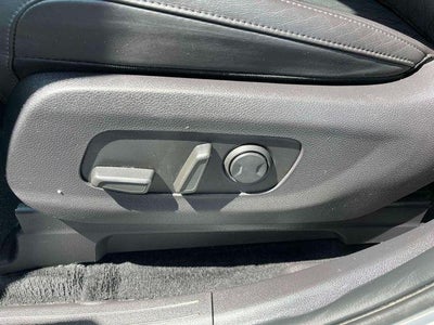 2024 Kia Carnival LX FWD