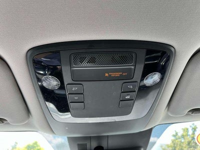 2024 Kia Carnival LX FWD