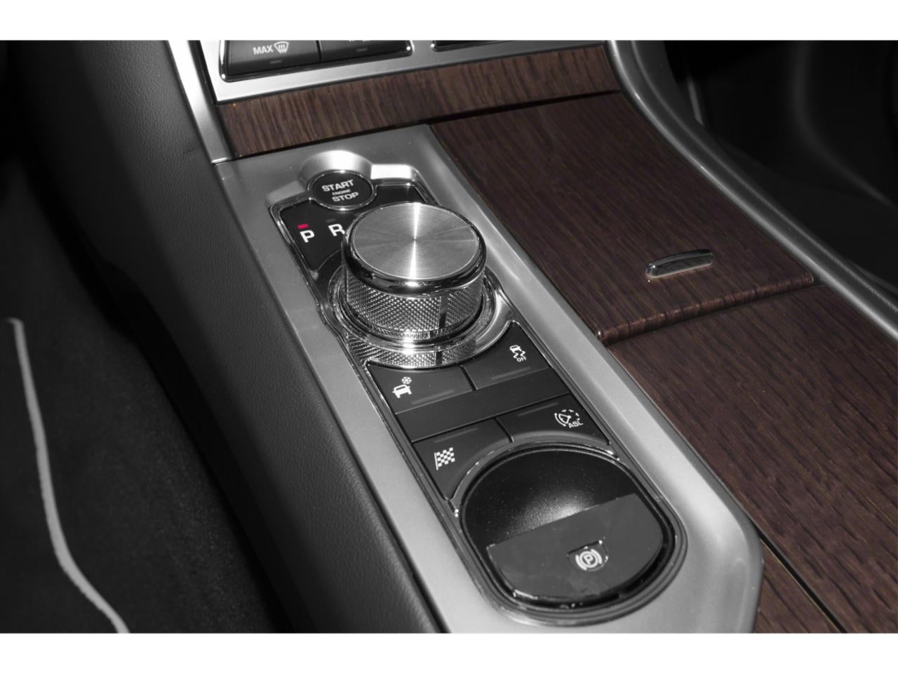 2015 Jaguar XF 4dr Sdn V6 Portfolio RWD