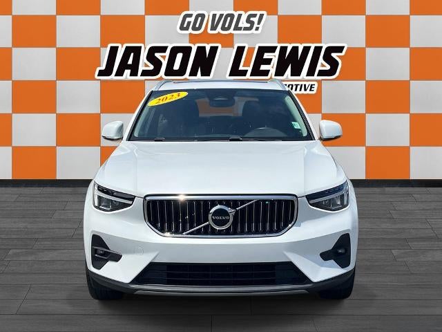 2023 Volvo XC40 B5 AWD Plus Bright Theme