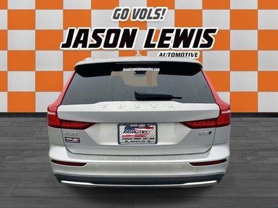 2025 Volvo V60 Cross Country B5 AWD Plus